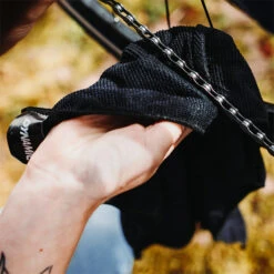 Dynamic Microfibre Cloth -Bosch Store dynamic microfibre cloth3