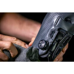 Muc-Off Footwear Shield 250ml 11 Muc-Off Footwear Shield 250ml -Bosch Store muc off footwear shield 250ml6